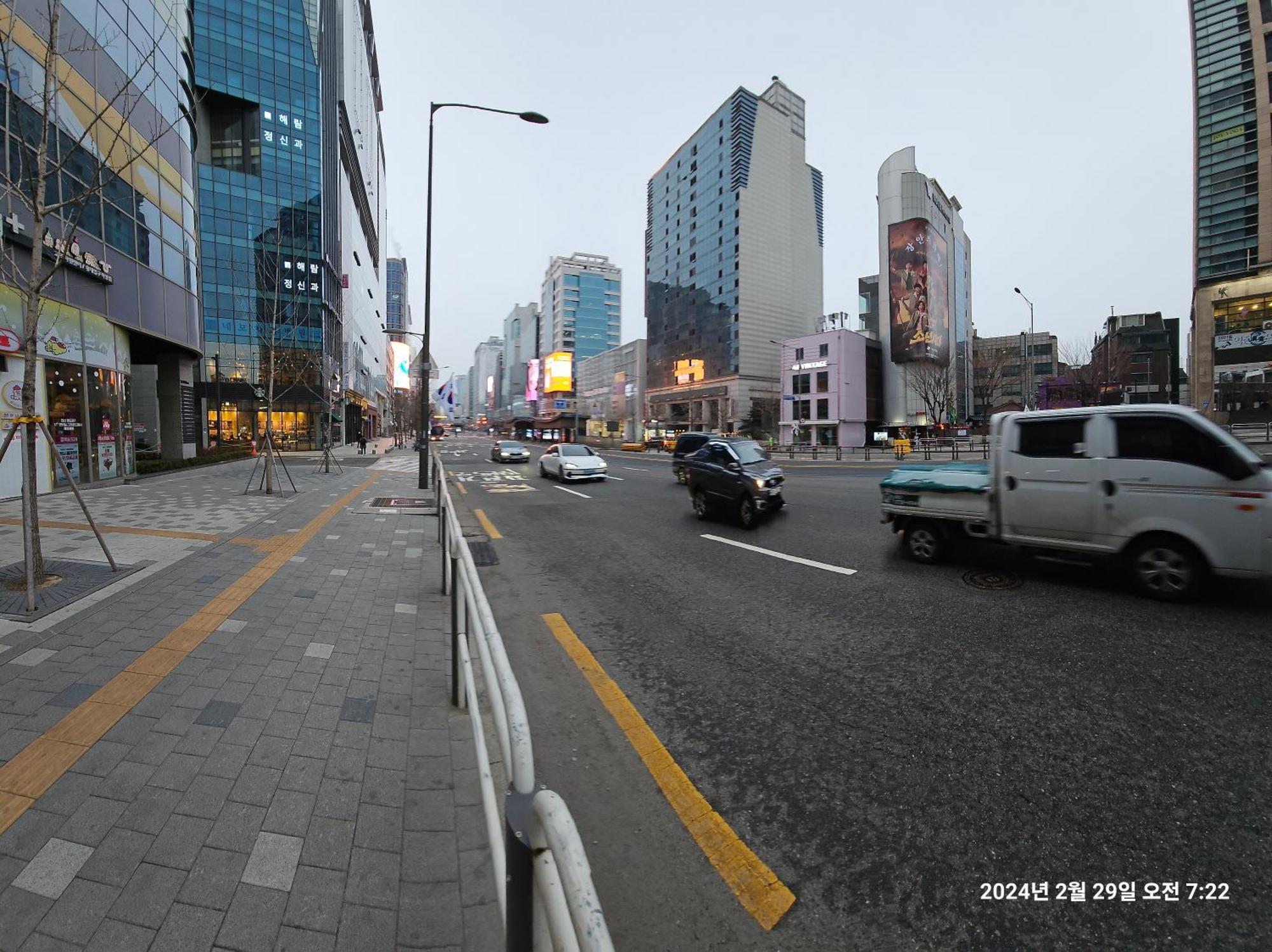 סיאול Hongdae Residence-5 1Min From Hongik Uni Station Exit #1 מראה חיצוני תמונה